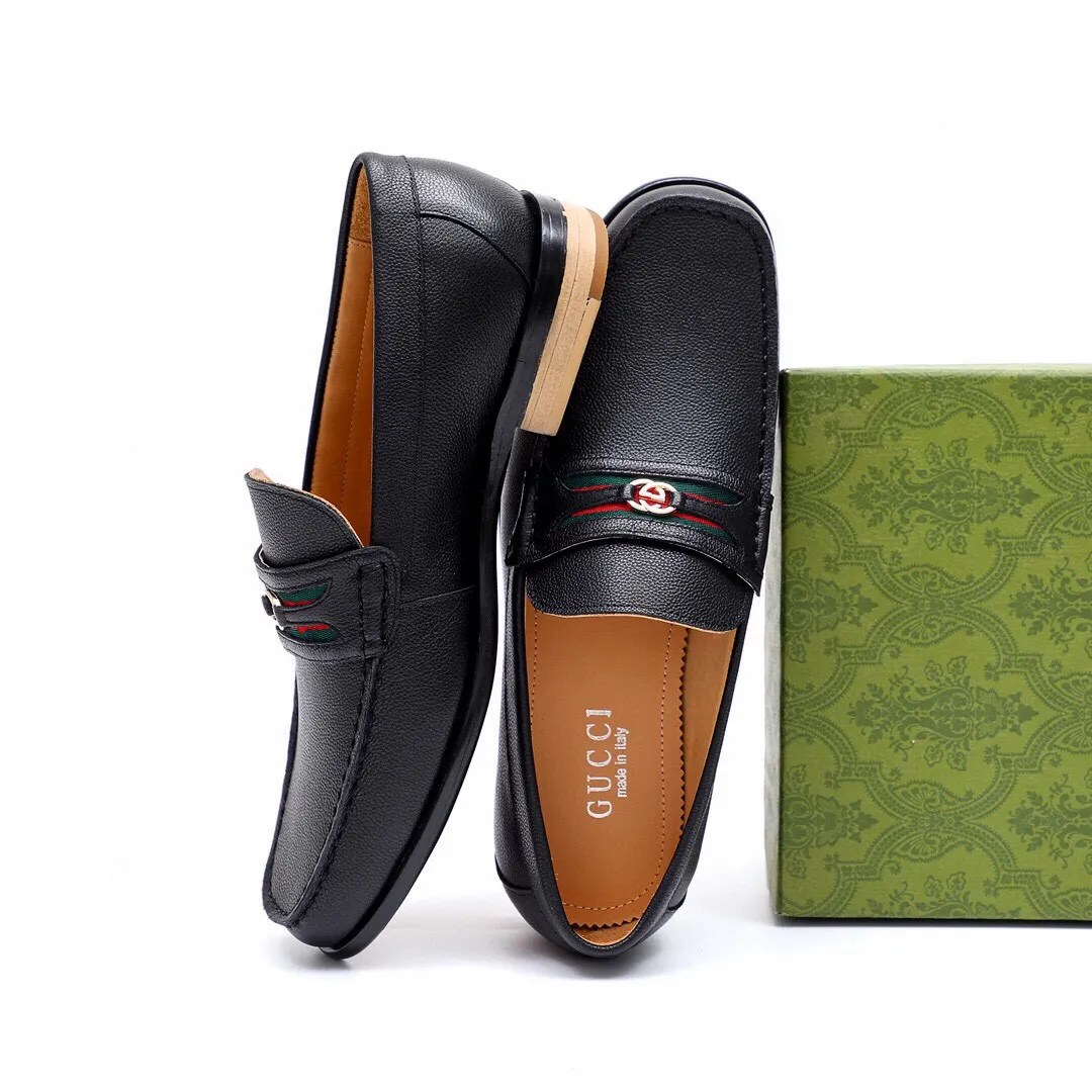 Men's shoes 💰500 💐Gucci GUCCI official website men's business formal leather shoes updated 💥Hong Kong counters synchronized new styles 💥completely one-to-one replica shipments 👍Except for zero difference in counter quality, they are all made of imported first-layer pebbled calfskin uppers with original hardware buckles ➕water-dyed cow 🐂 leather lining, original combination outsole, matching code 38-44 (45🉑️customized)